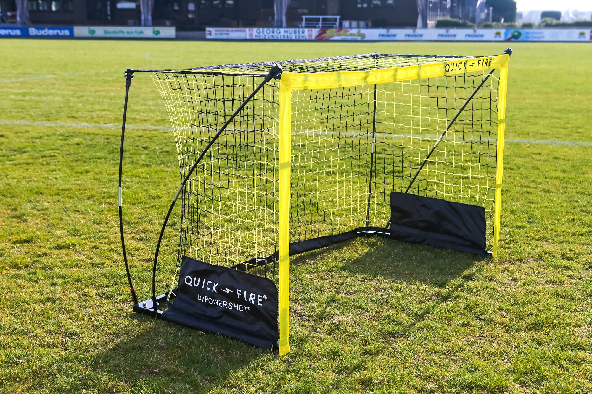 Image du produit : QuickFire Goal 3’ x 5’ - Self-weighted goal