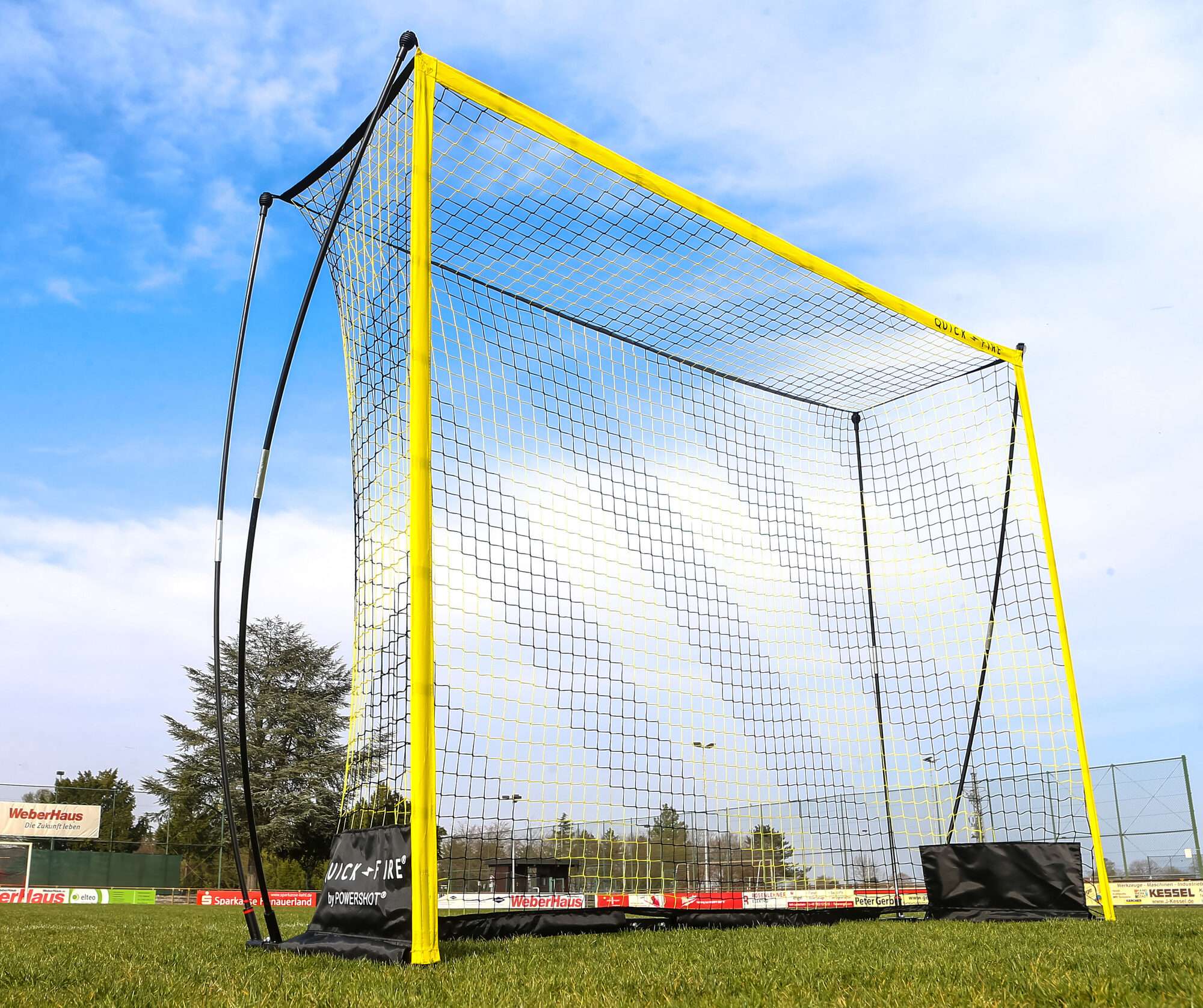 Image du produit : QuickFire Goal 6’ x 8’ - Self-weighted goal