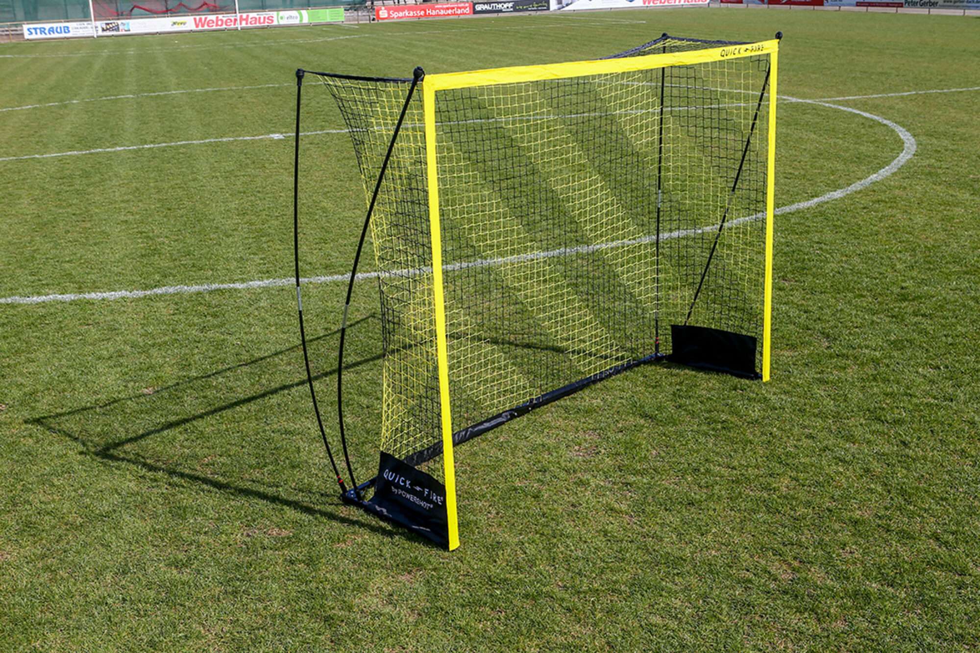 Image du produit : QuickFire Goal 6’ x 8’ - Self-weighted goal