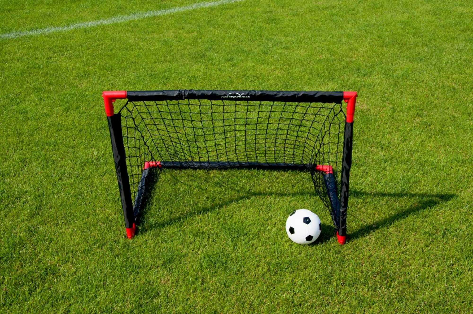 Image du produit : 90x60cm folding garden soccer goal + ball