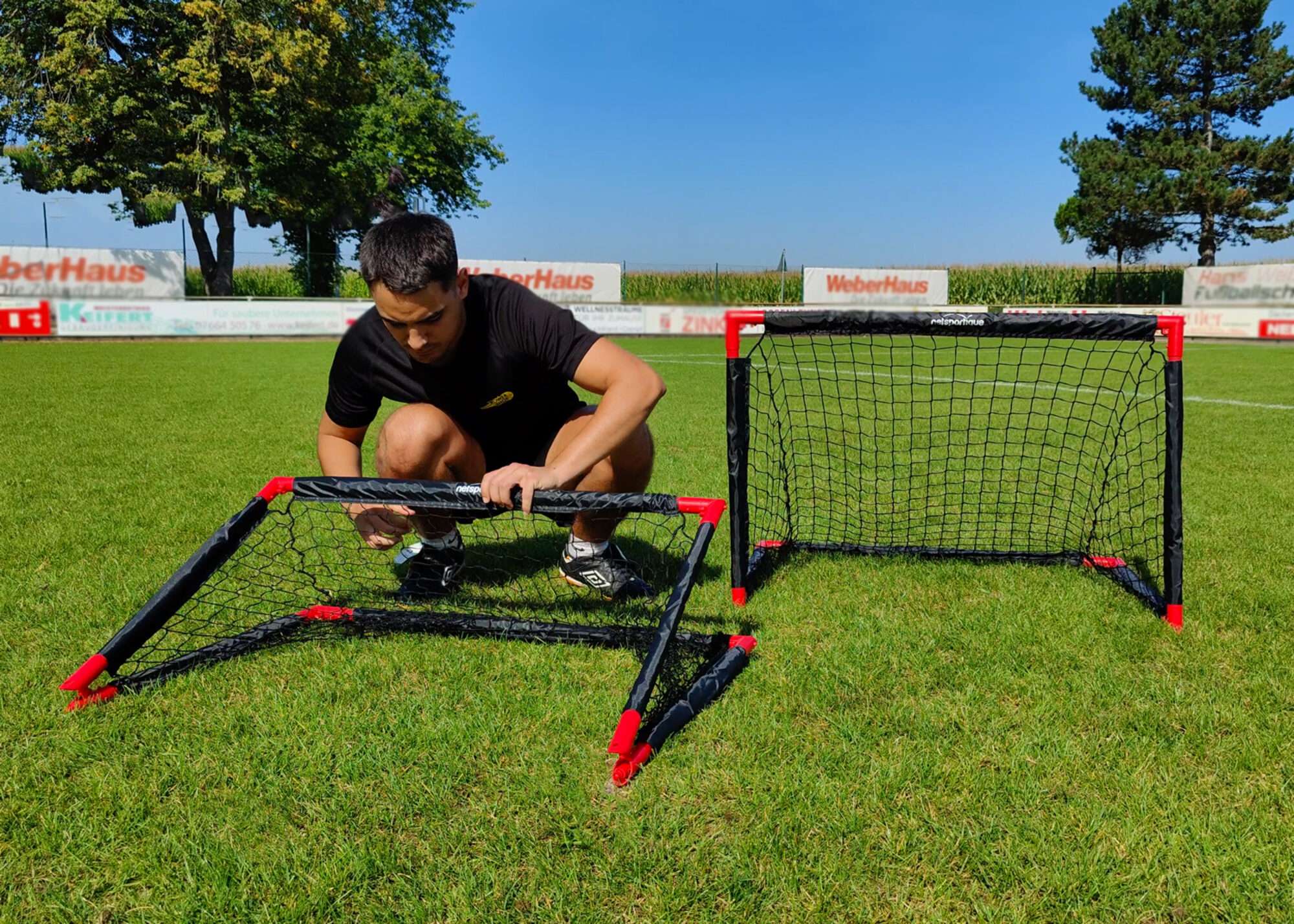 Image du produit : 90x60cm folding garden soccer goal + ball