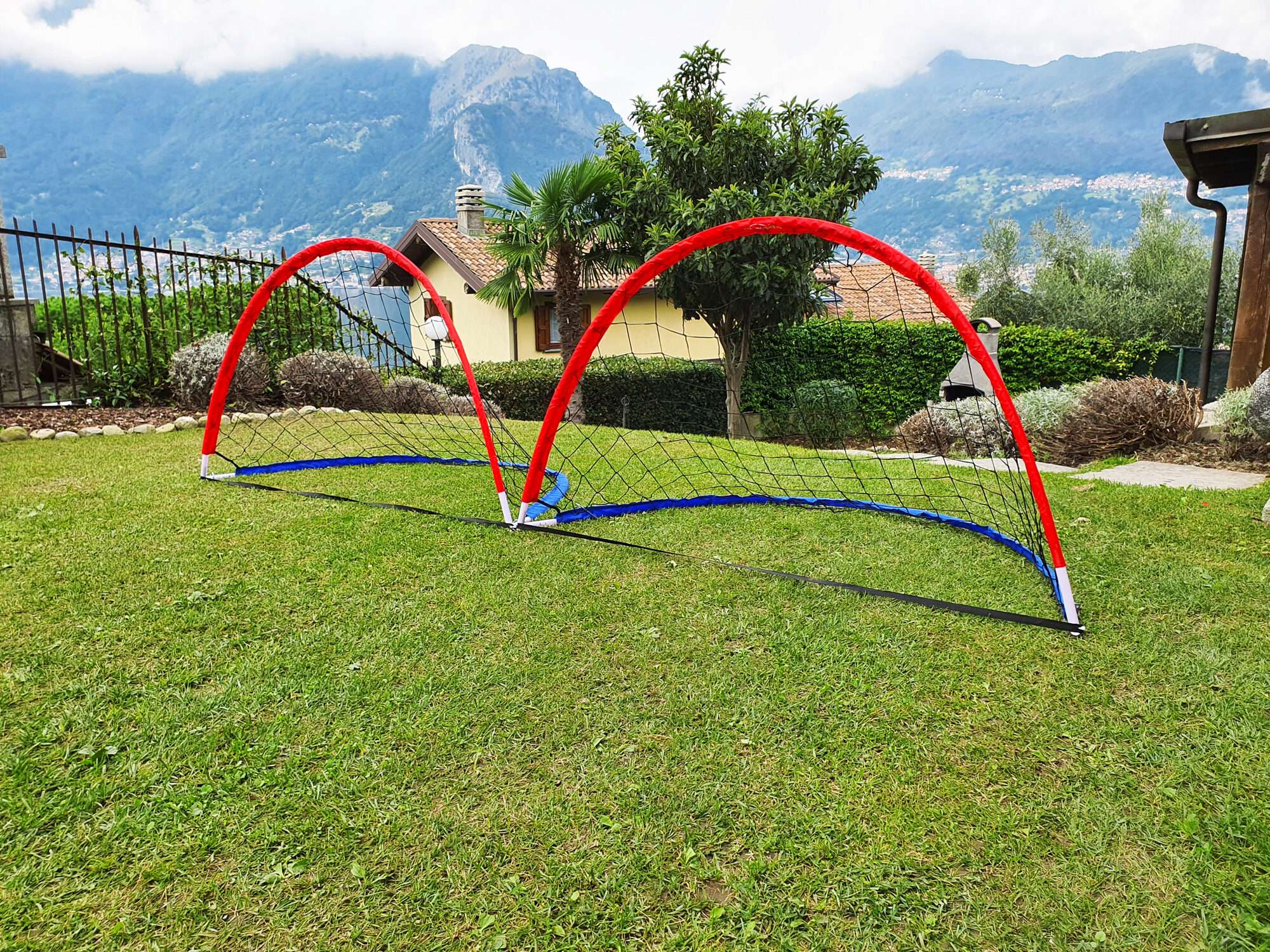 Image du produit : Pair of football goals with ball, pump and bag